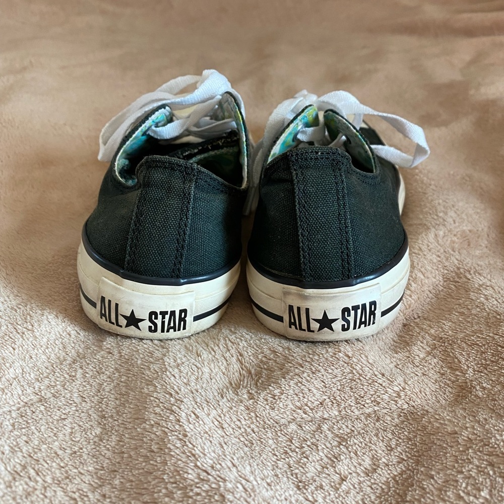 black converse - Picture 3 of 10